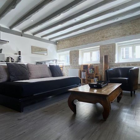Wood Stone And Wine Apartment Beaune  Luaran gambar