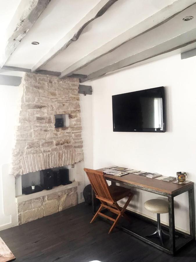 Wood Stone And Wine Apartment Beaune  Luaran gambar
